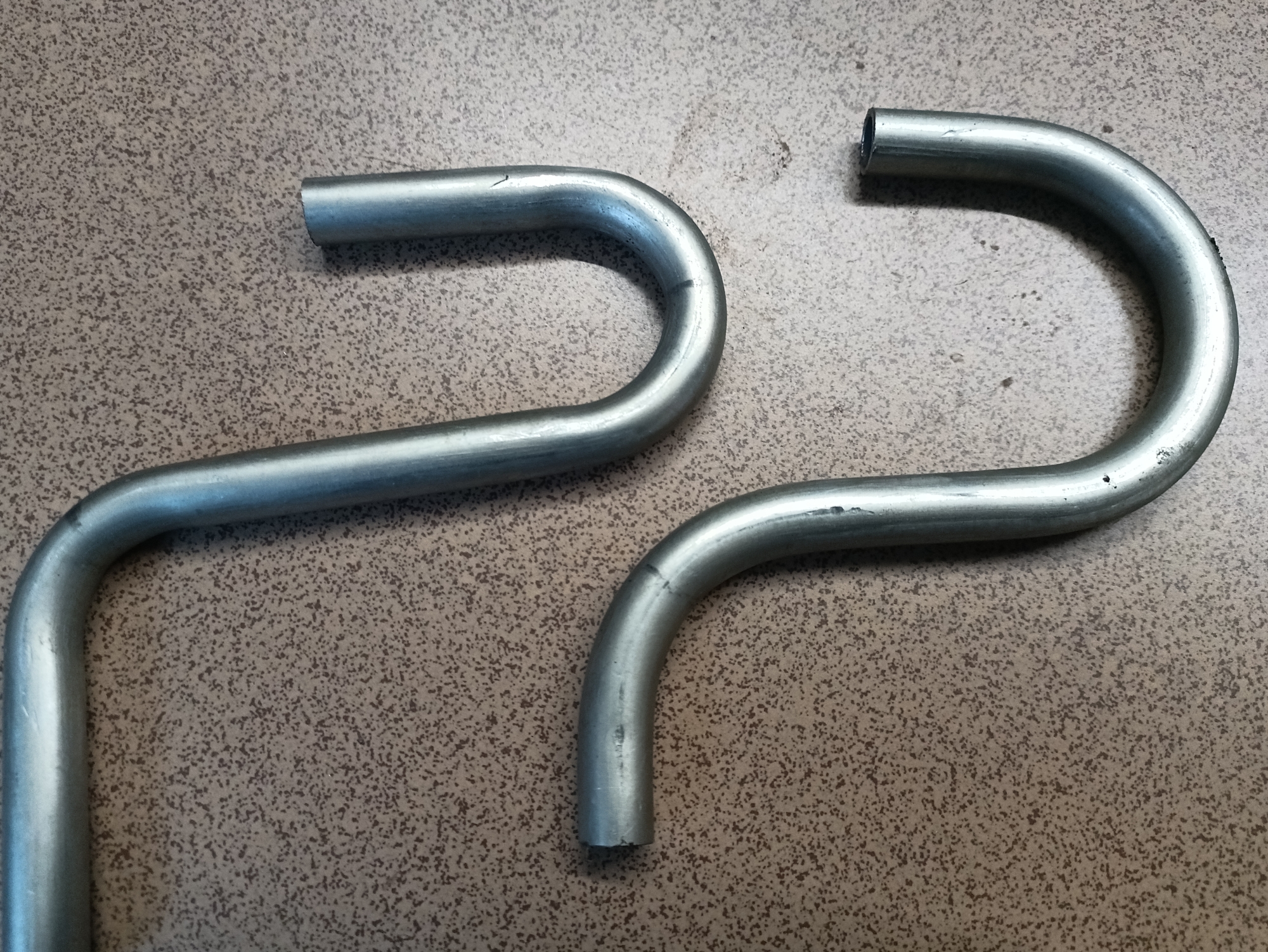 Изгиб трубы